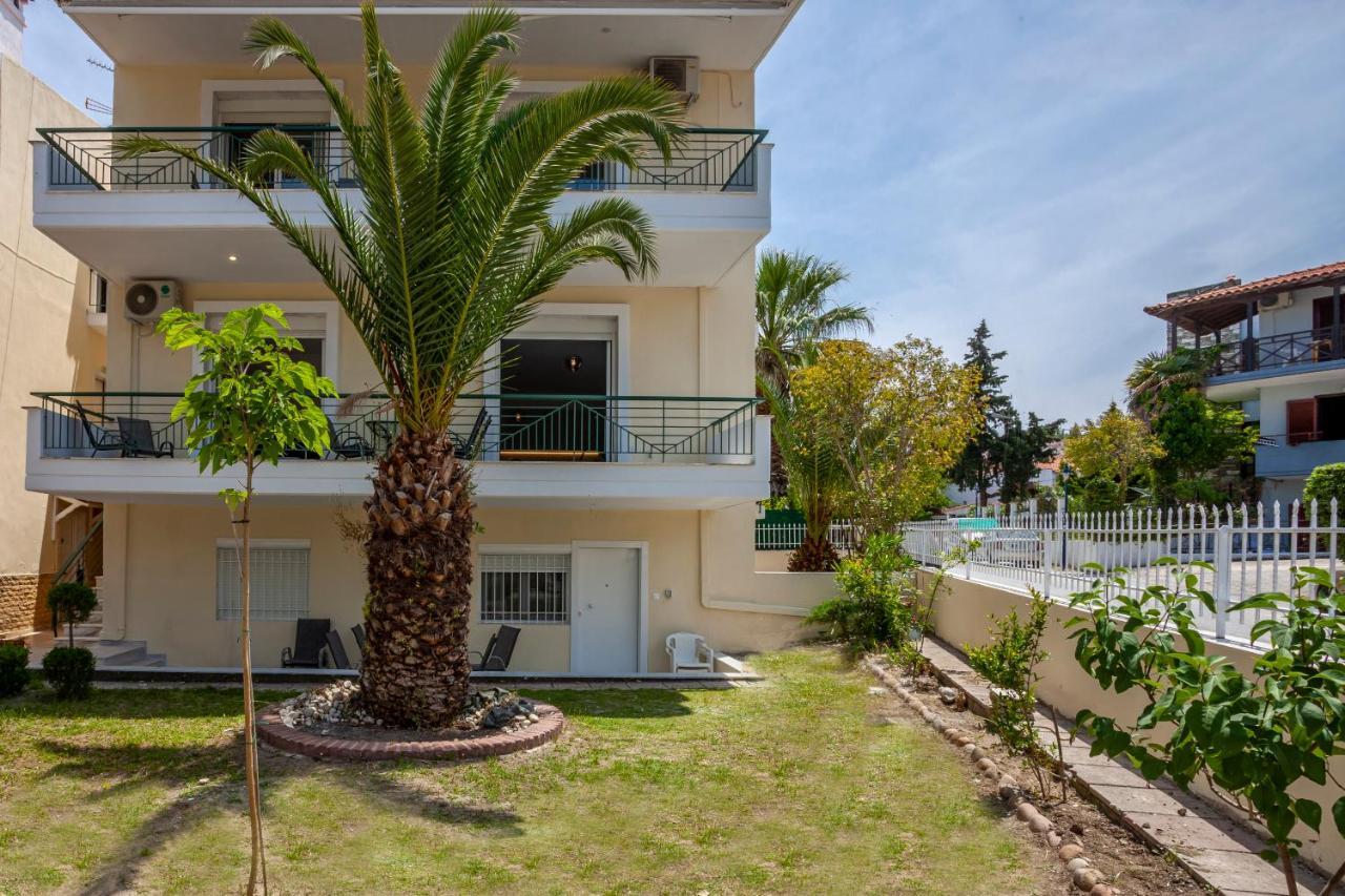 Aris Luxury Apartments Пефкохори Экстерьер фото