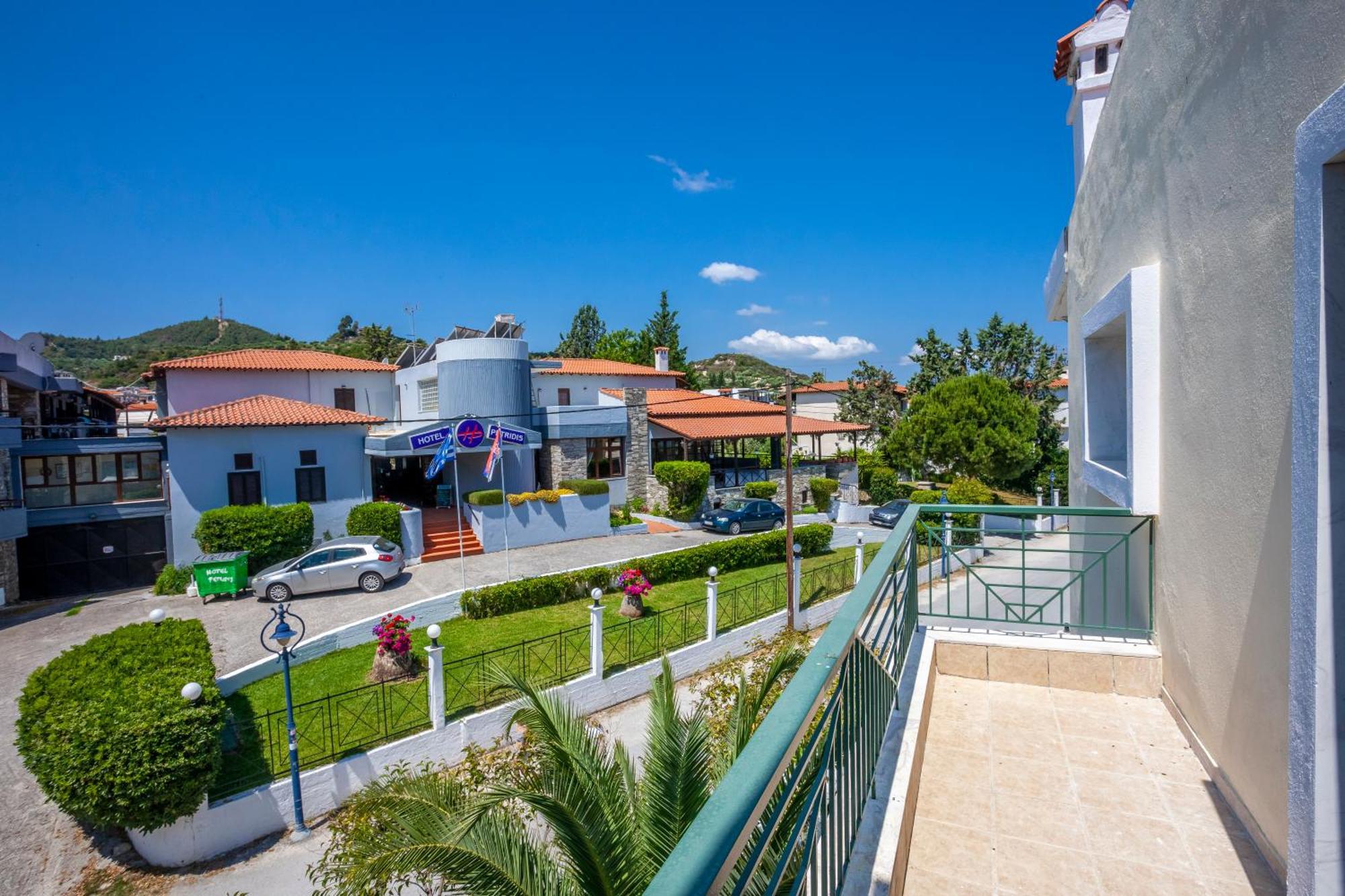Aris Luxury Apartments Пефкохори Экстерьер фото