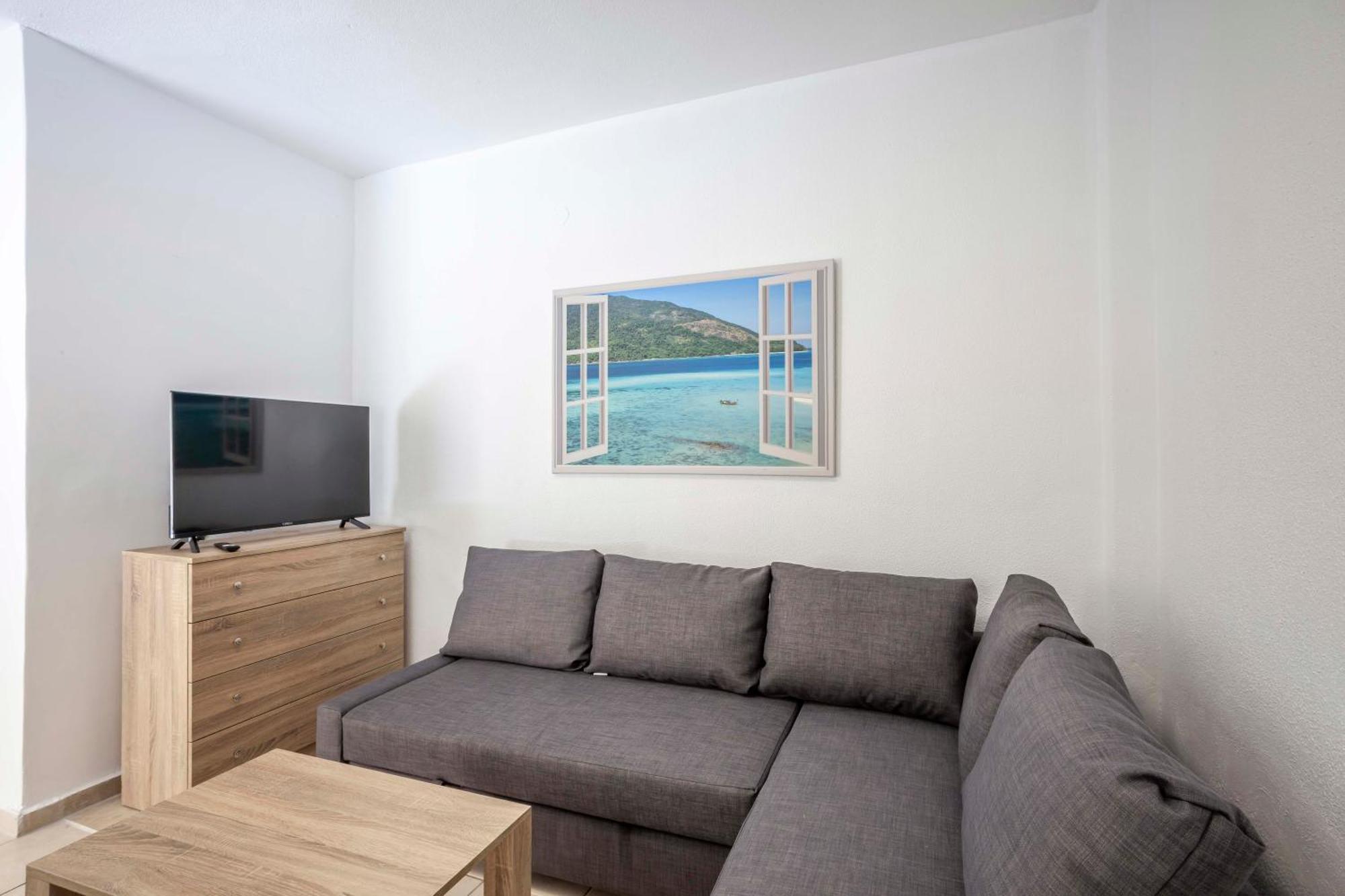 Aris Luxury Apartments Пефкохори Экстерьер фото
