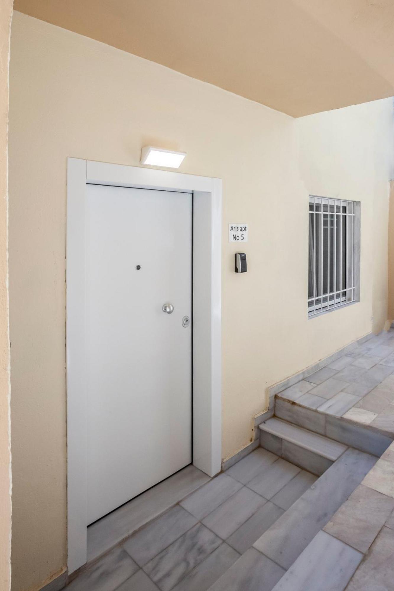 Aris Luxury Apartments Пефкохори Экстерьер фото
