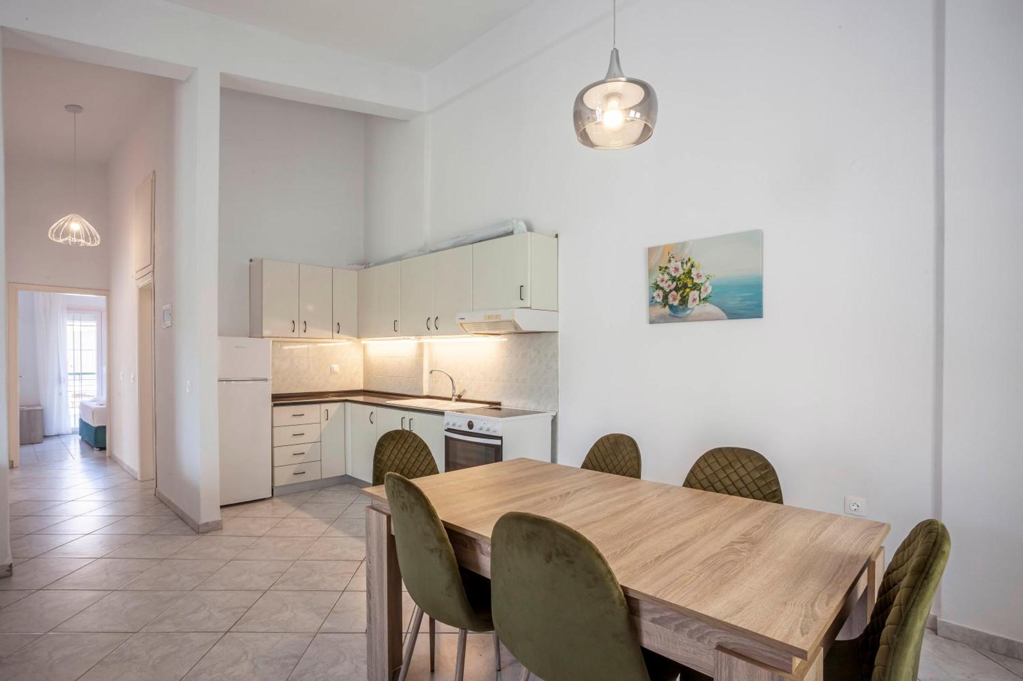 Aris Luxury Apartments Пефкохори Экстерьер фото