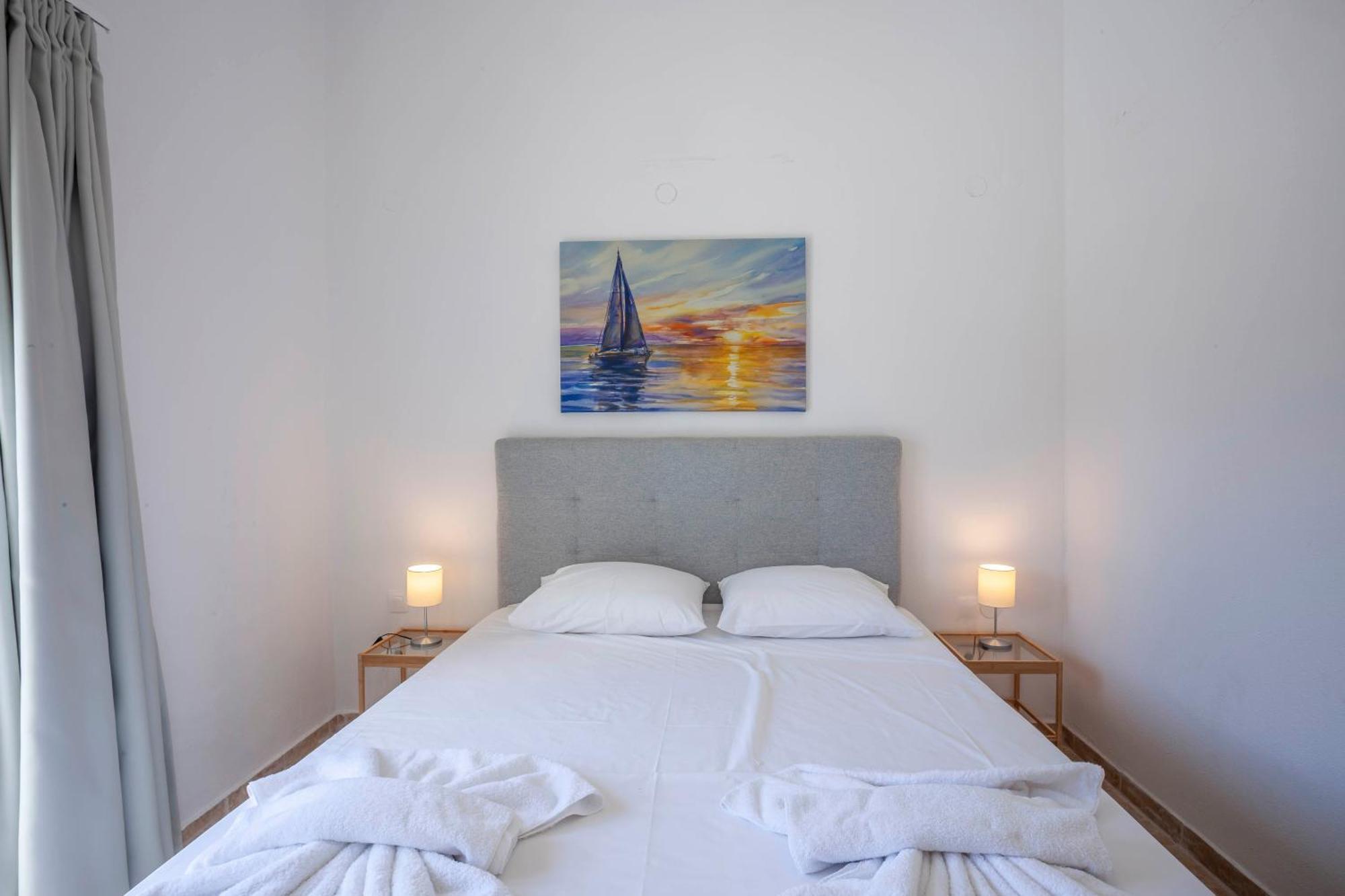 Aris Luxury Apartments Пефкохори Экстерьер фото