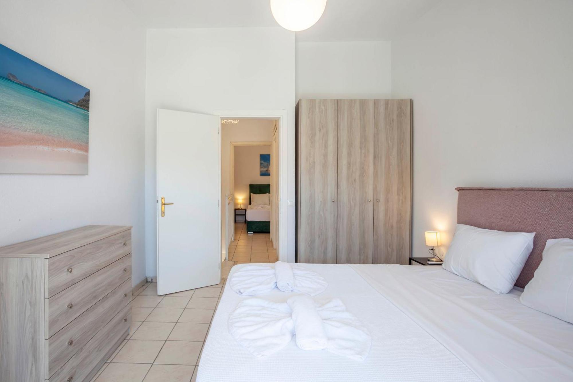 Aris Luxury Apartments Пефкохори Экстерьер фото