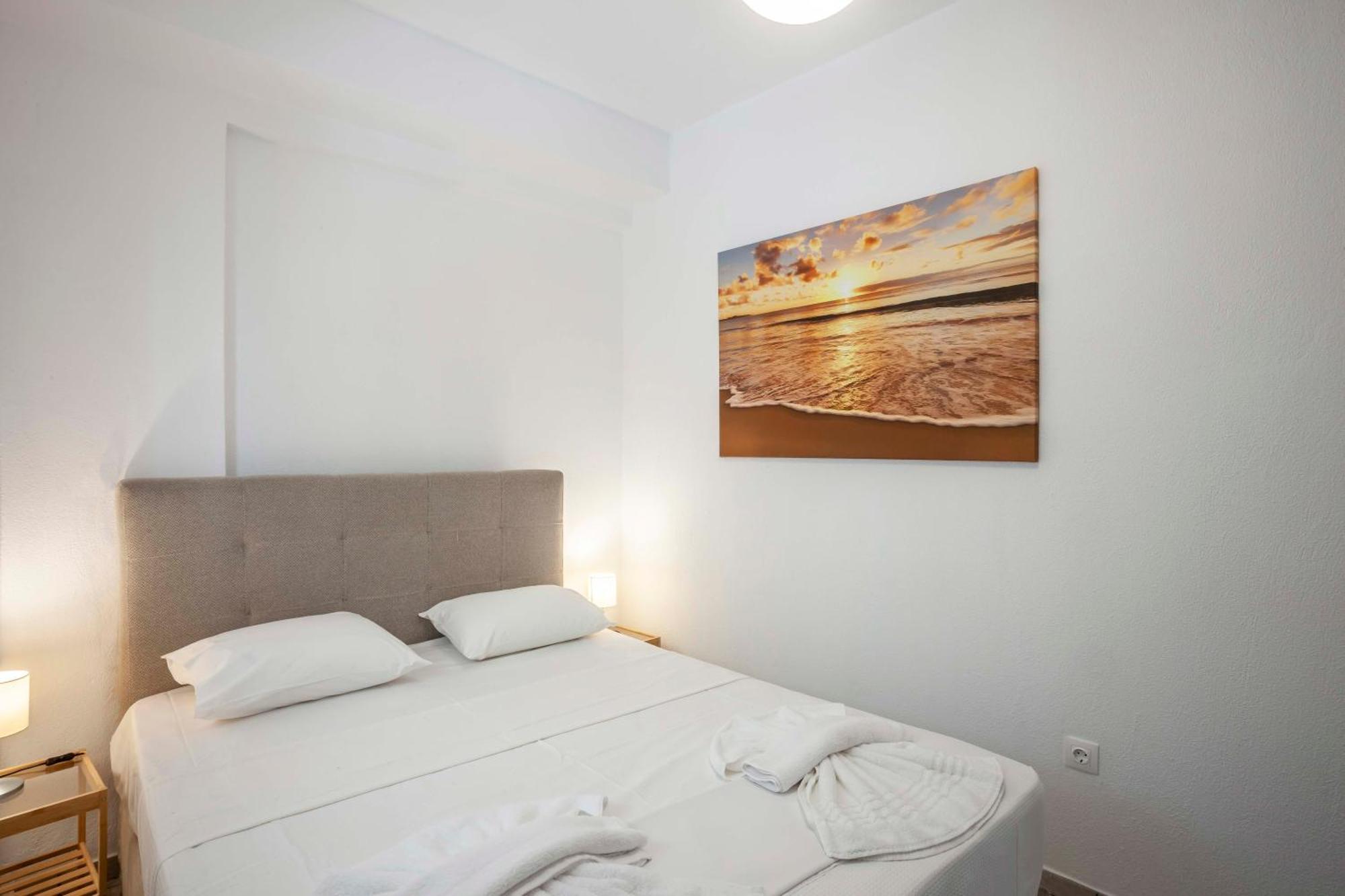 Aris Luxury Apartments Пефкохори Экстерьер фото